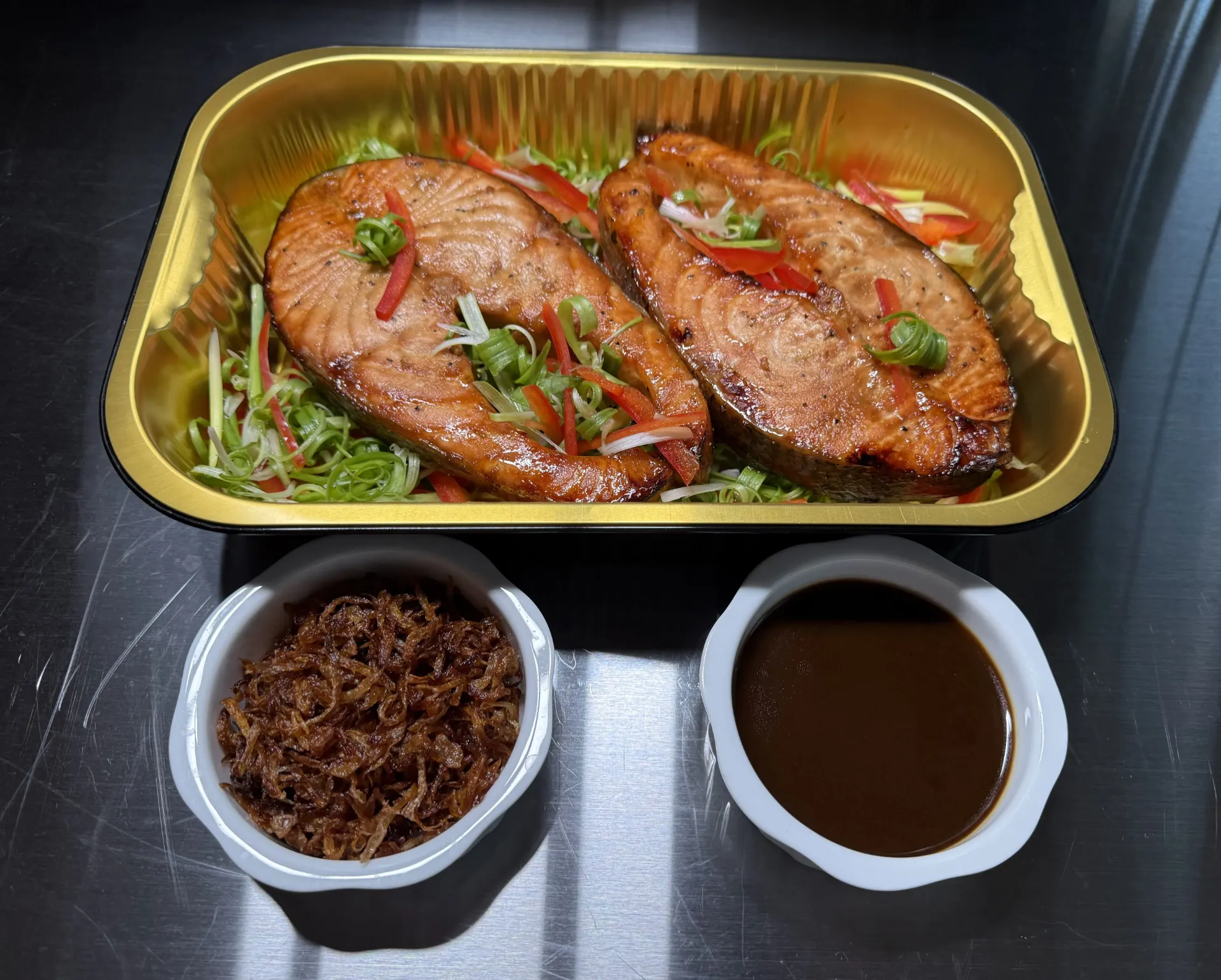 🍽️ Cantonese Honey Glazed Salmon