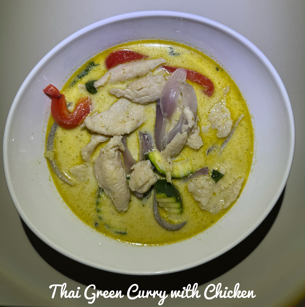 [SM-002] 🍽️Thai Green Curry with Chicken🌶️🌶️ 🥥